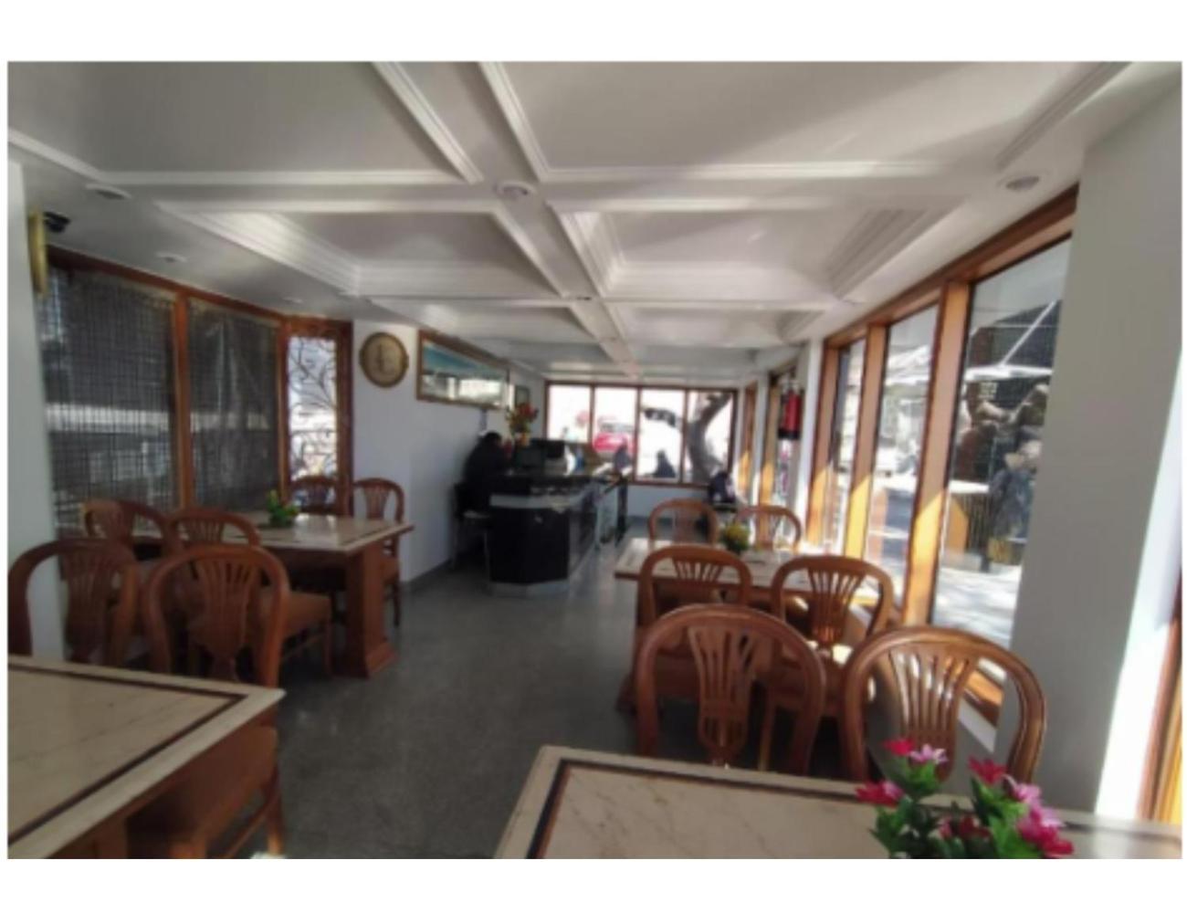 Hotel Horizon Near Picture Palace Bus Stand, Mussoorie Exterior photo